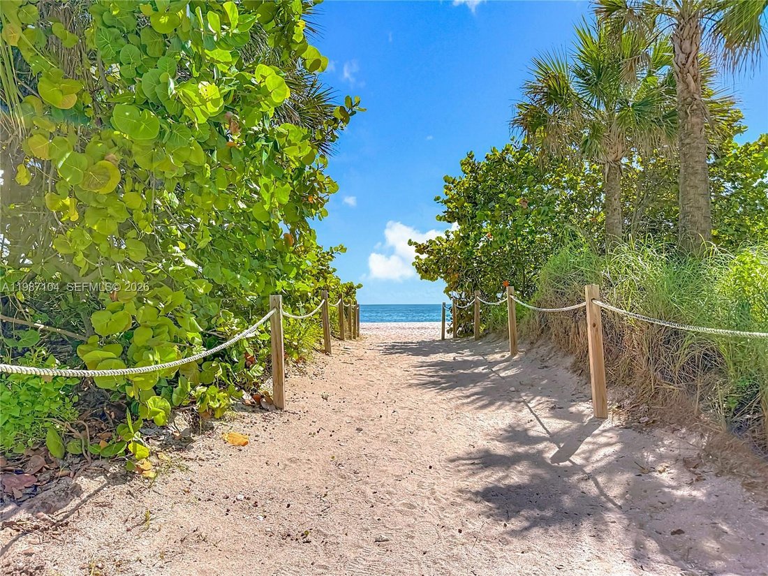 Condo in Miami Beach, Florida, United States 5 - 17520294
