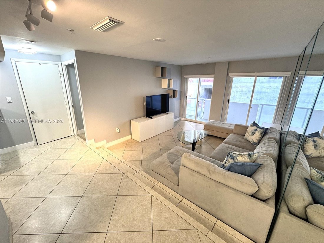 Condo in Bal Harbour, Florida, United States 2 - 17520237