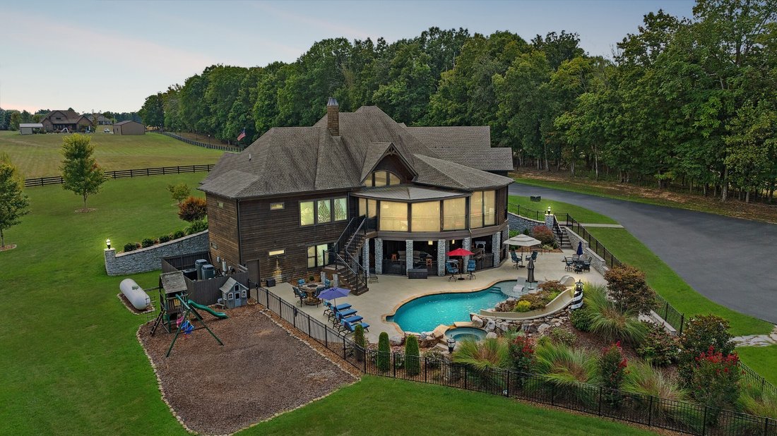 House in Lafayette, Tennessee, United States 4 - 17521022