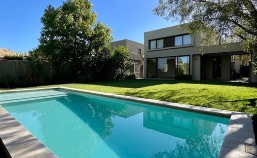 House in Colina, Santiago Metropolitan Region, Chile 1