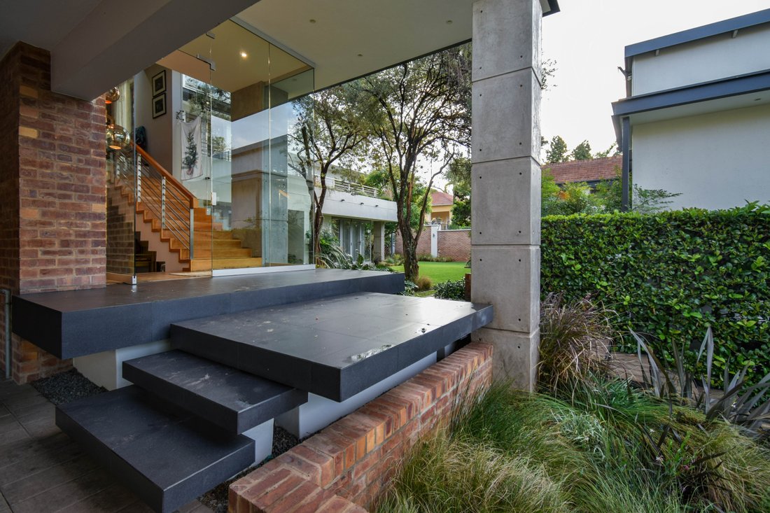 House in Waterkloof, Gauteng, South Africa 5 - 17522819