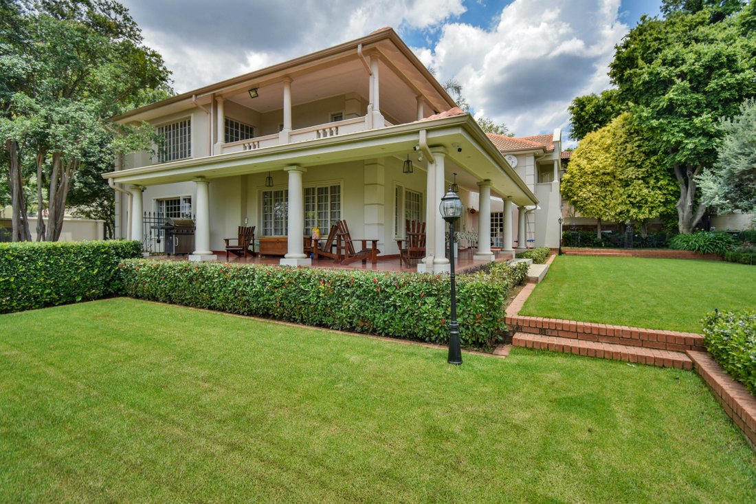 Country House in Waterkloof, Gauteng, South Africa 2 - 17522798