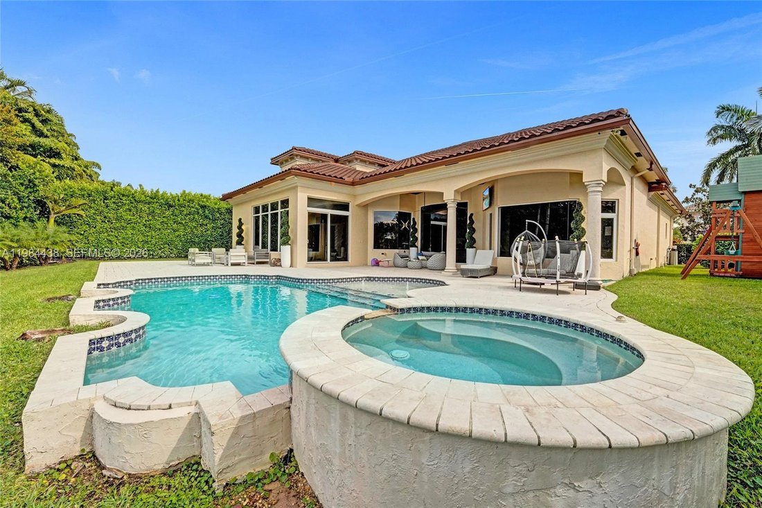 House in Davie, Florida, United States 3 - 17520405