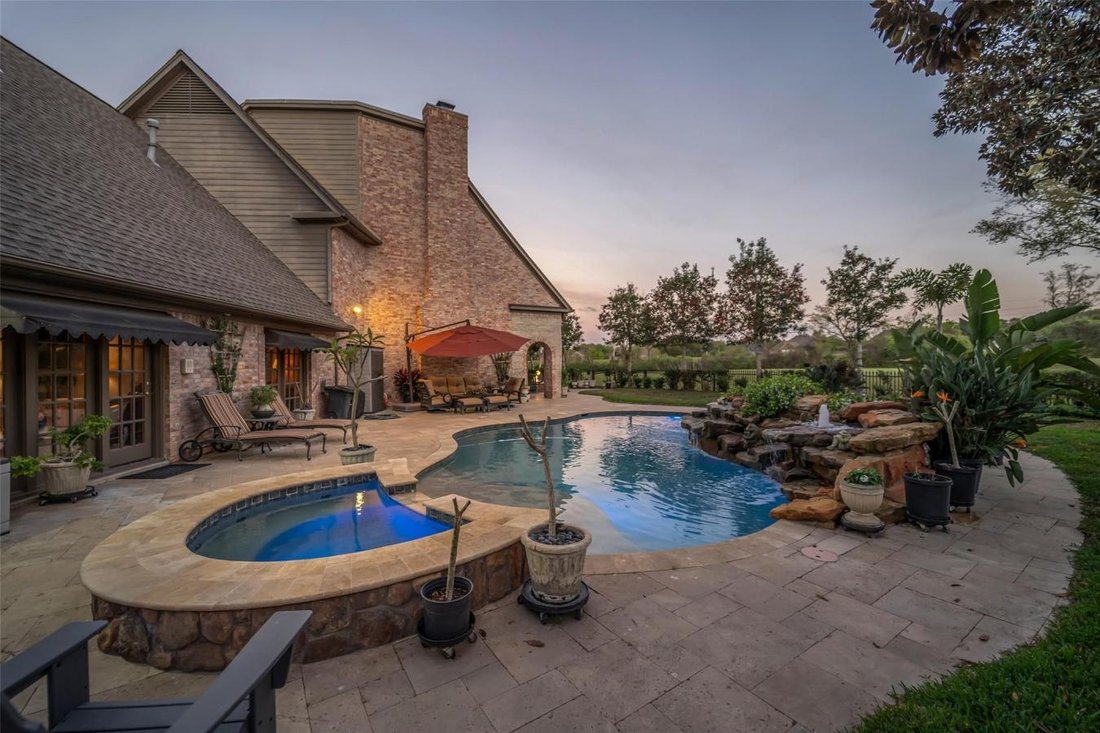 House in Sugar Land, Texas, United States 5 - 17521204