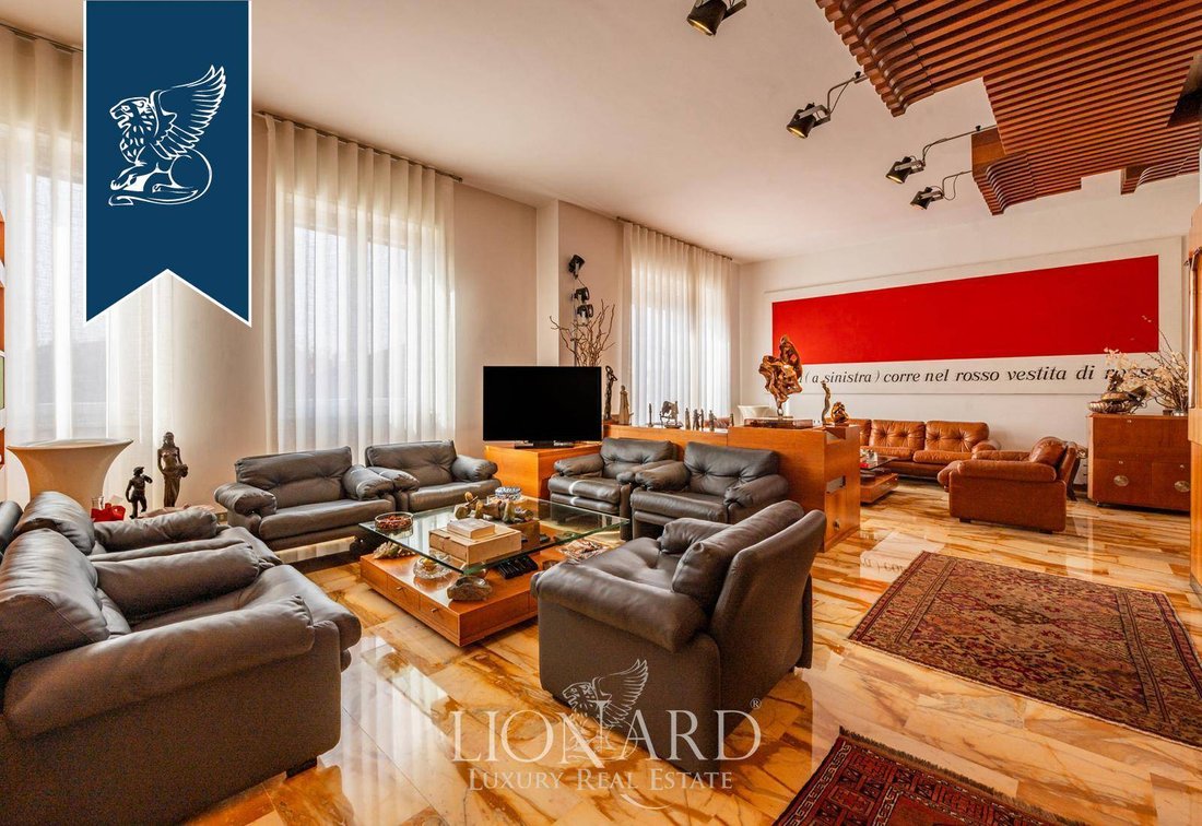 Apartment in Historic Center, Milan, Lombardy 1 - 17524504