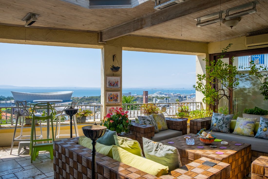 House in Bakoven, Cape Town, South Africa 3 - 17522858