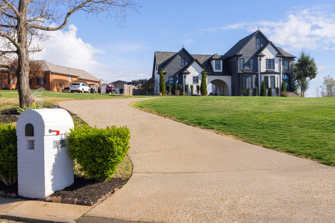 House in Lebanon, Tennessee, United States 2 - 17521062
