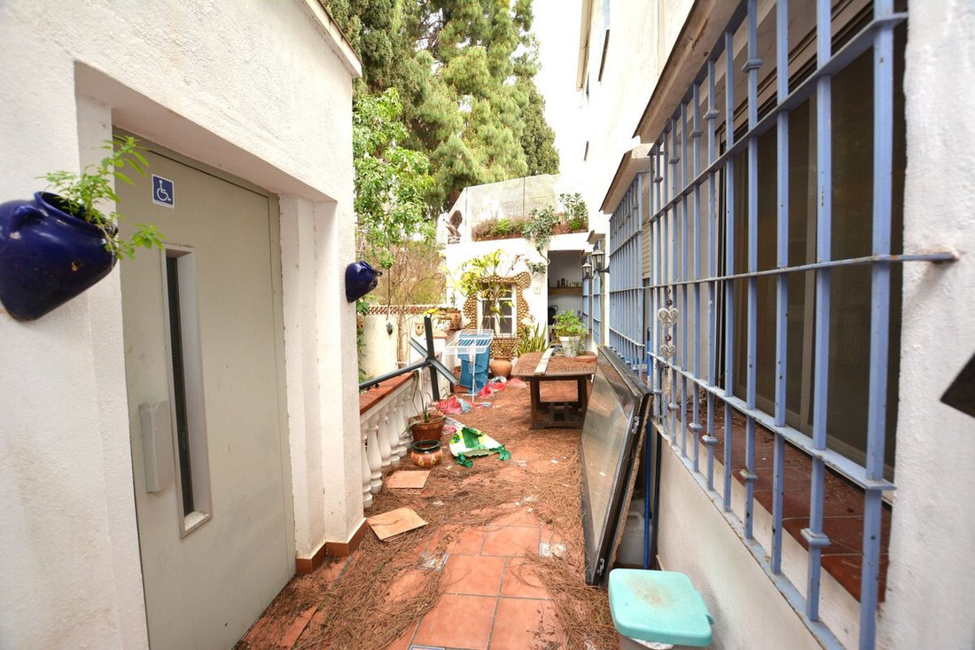 Townhouse in Marbella, Andalusia, Spain 4 - 17520773