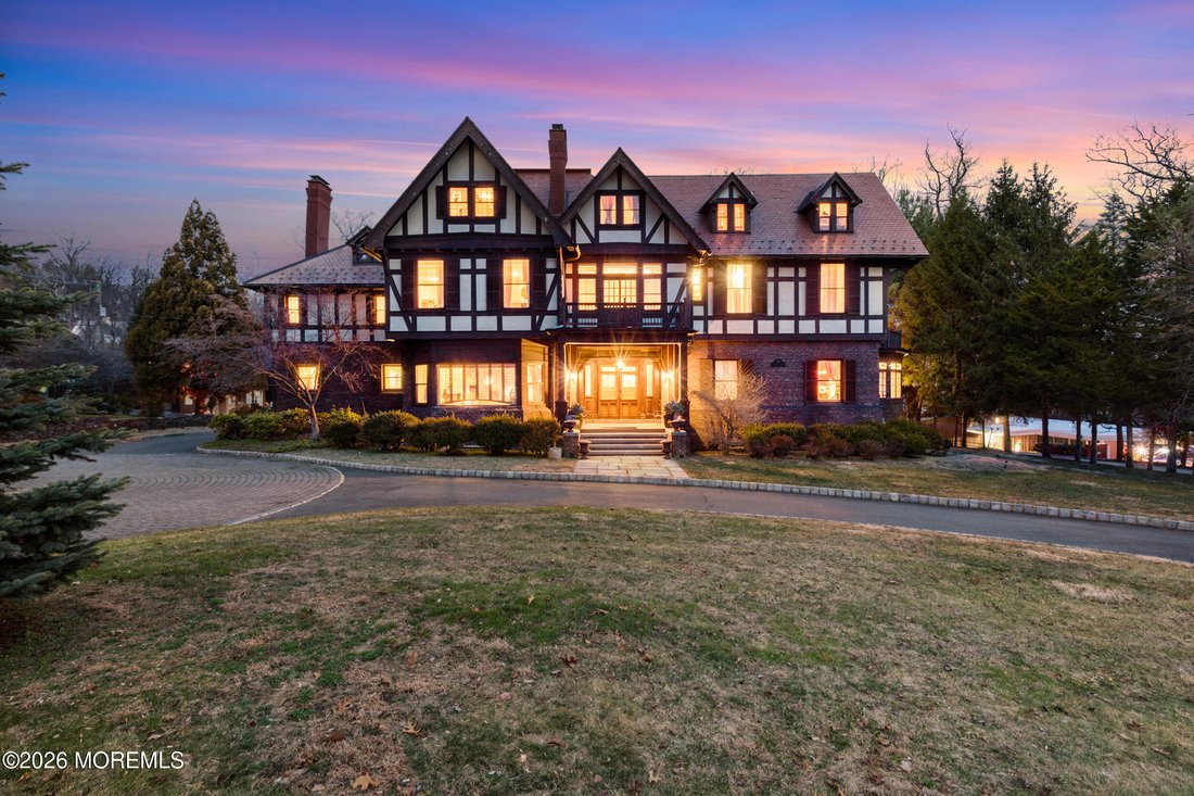 House in West Orange, New Jersey, United States 1 - 17518992