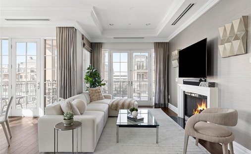 Condo in North Hills, New York, United States 1