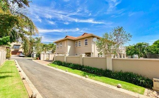 Country House in Greenstone Hill, Gauteng, South Africa 1
