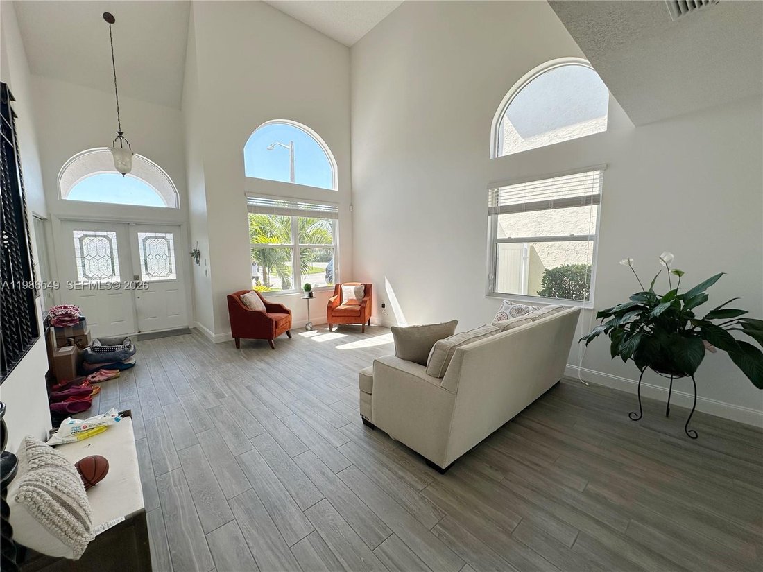 Maison à Pembroke Pines, Floride, États-Unis 4 - 17520500