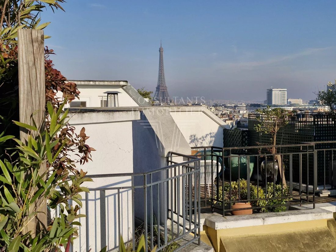 Apartment in Auteuil Nord, Paris 16e Arrondissement, Paris 3 - 17520704