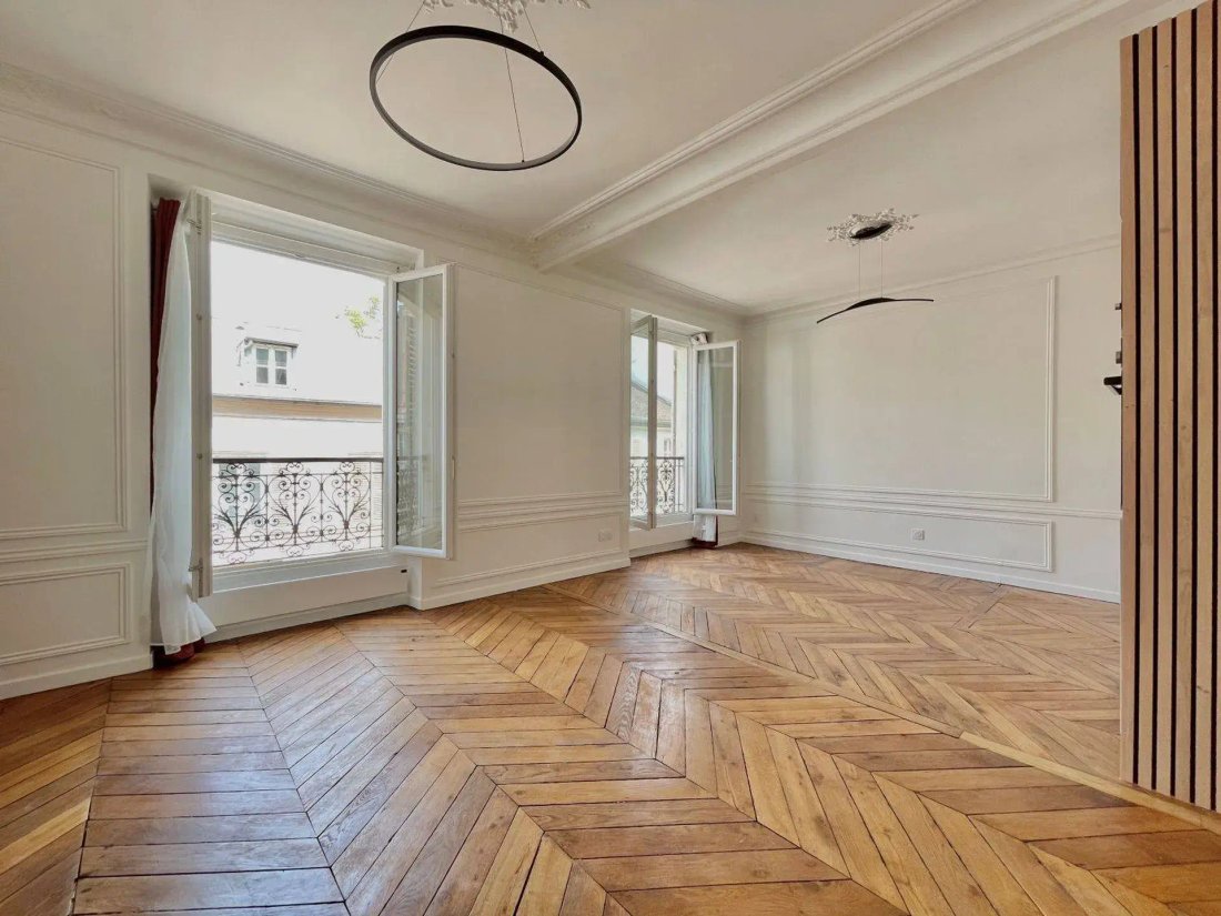 Apartment in La Fourche-Guy Môquet, Paris 17e Arrondissement, Paris 5 - 17357359