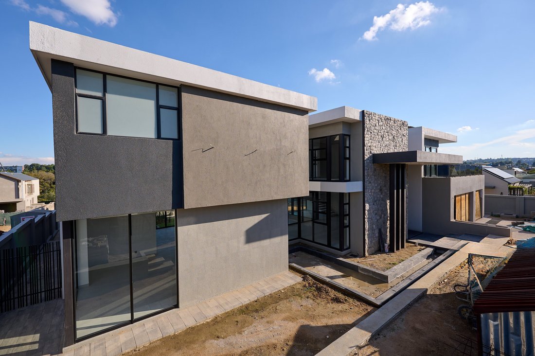 House in Barbeque Downs, Gauteng, South Africa 4 - 17522851
