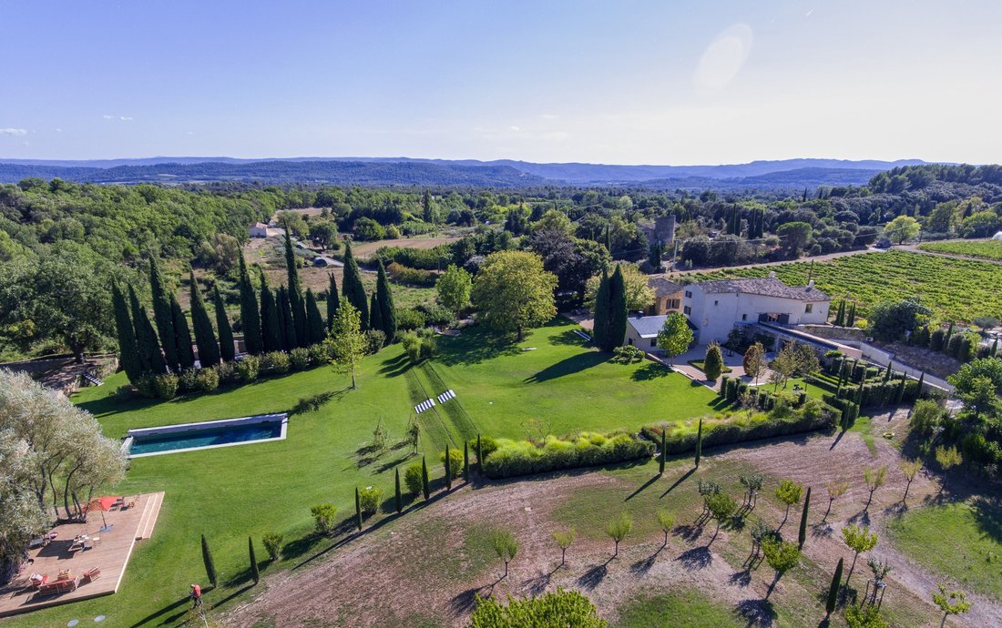 House in Vaugines, Provence-Alpes-Côte d'Azur, France 3 - 17524695