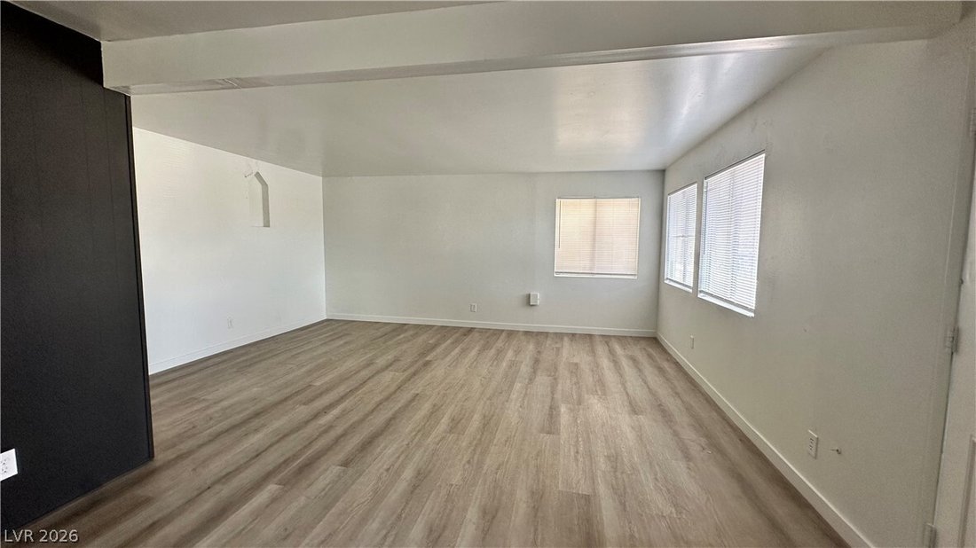 House in North Las Vegas, Nevada, United States 4 - 17519371