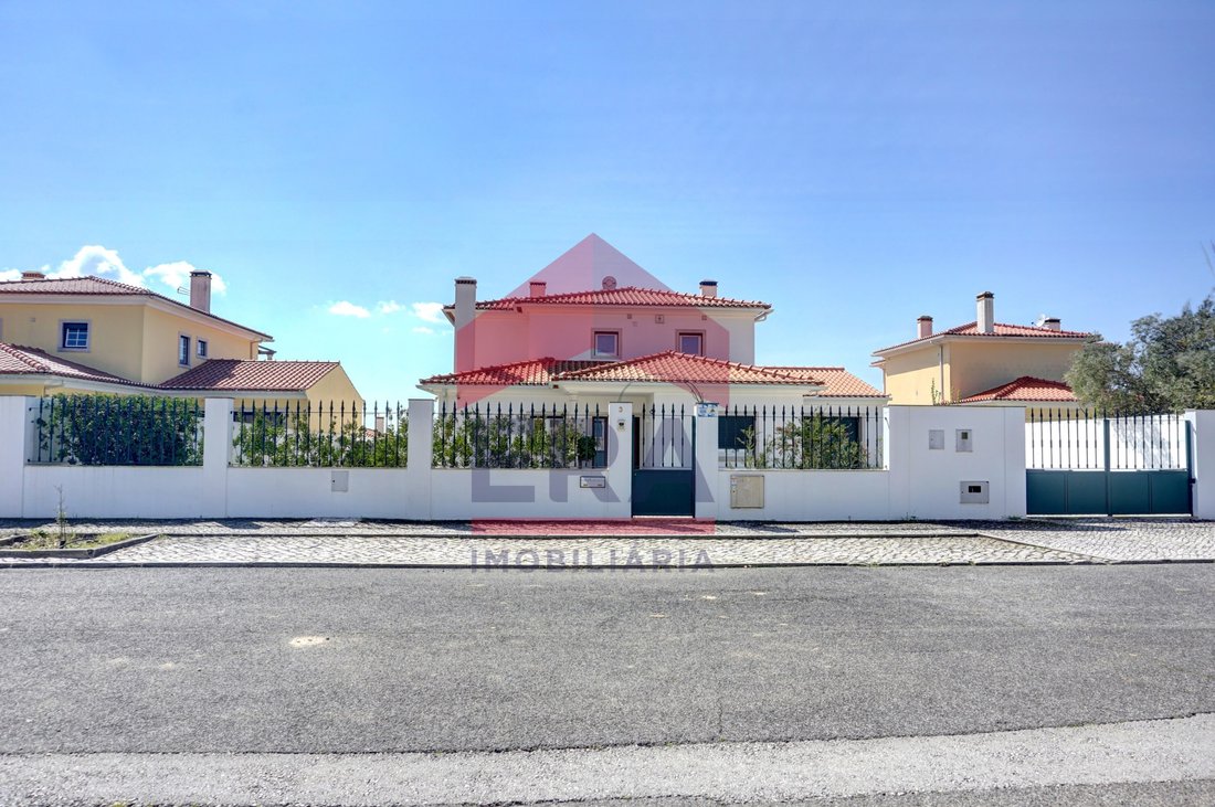 House in Cadaval e Pero Moniz, Lisbon, Portugal 2 - 17524680