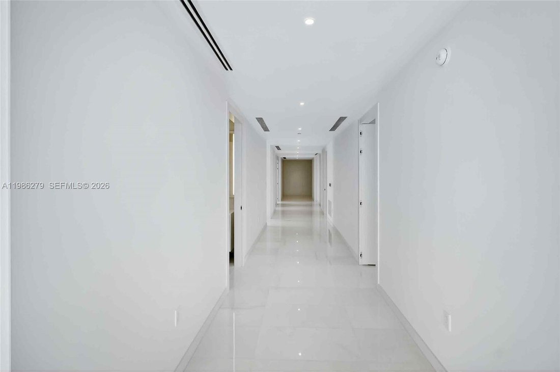 Condo in Miami, Florida, United States 5 - 17520498
