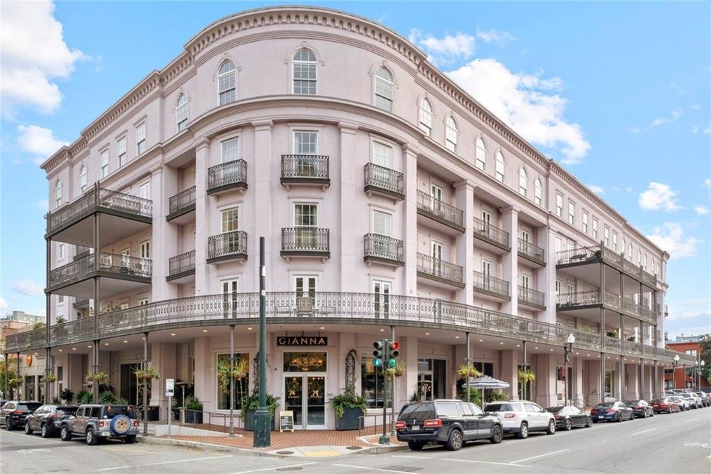 Condo in New Orleans, Louisiana, United States 1 - 17523761