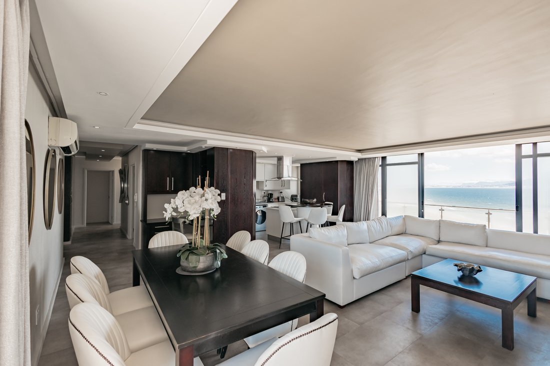 Apartment in Table View, Cape Town, South Africa 3 - 17522878