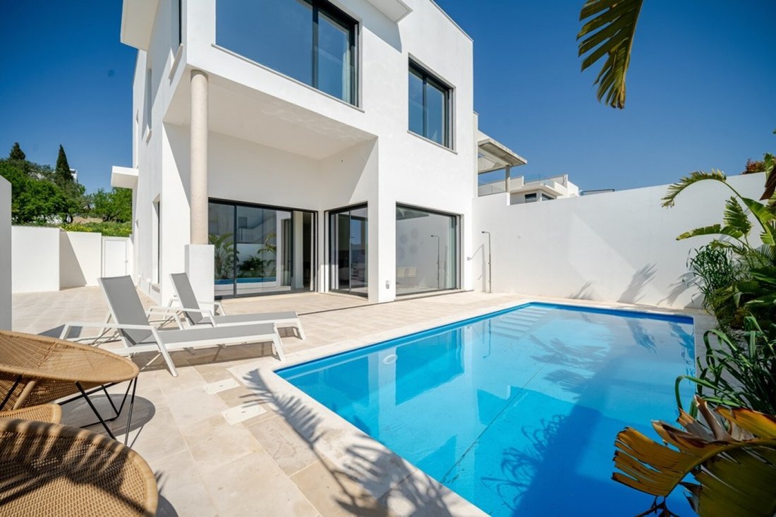 House in Santa Barbara de Nexe, Algarve, Portugal 1 - 17525735