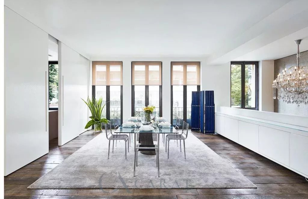 Estate in Saint James-Delabordère, Neuilly-sur-Seine, France 1 - 17039235