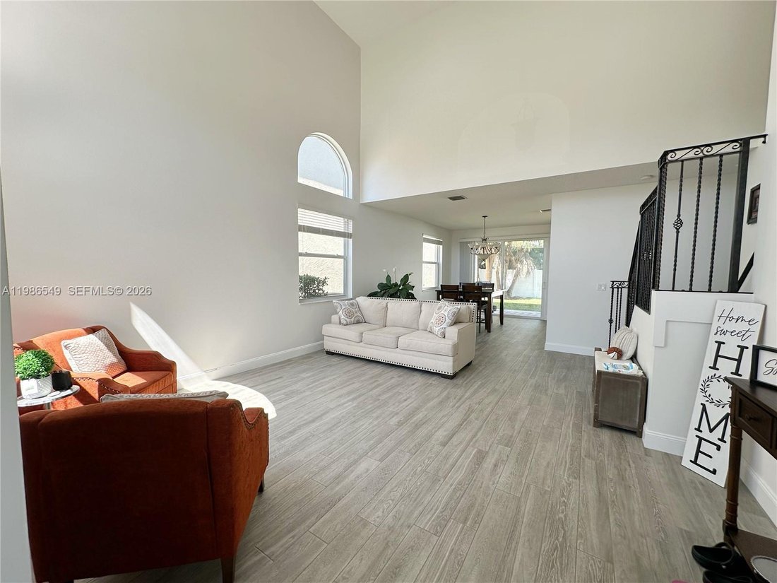 Maison à Pembroke Pines, Floride, États-Unis 2 - 17520500