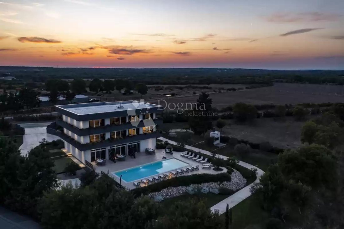 House in Nin, Zadar County, Croatia 2 - 17524418