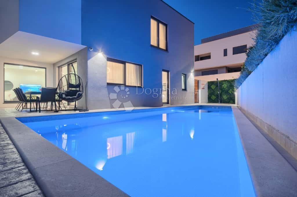 House in Strozanac Donji, Split-Dalmatia County, Croatia 1 - 17524435