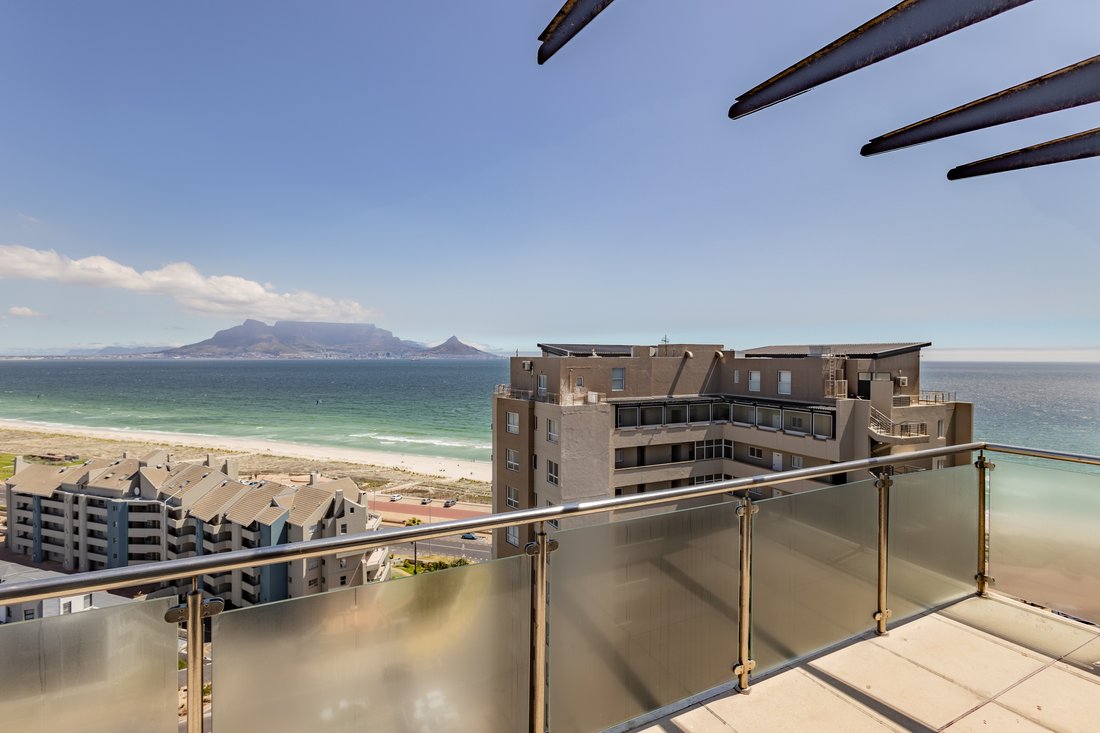 Apartment in Table View, Cape Town, South Africa 5 - 17522878