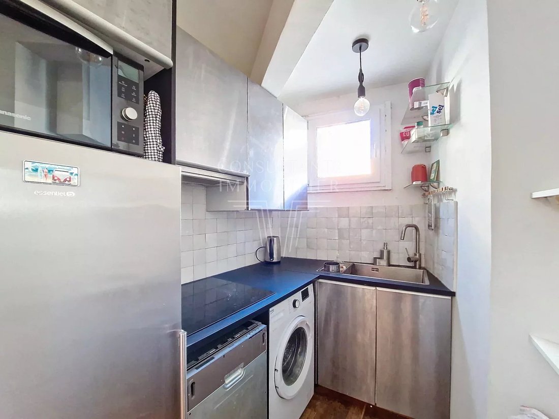 Apartment in Auteuil Nord, Paris 16e Arrondissement, Paris 5 - 17520704