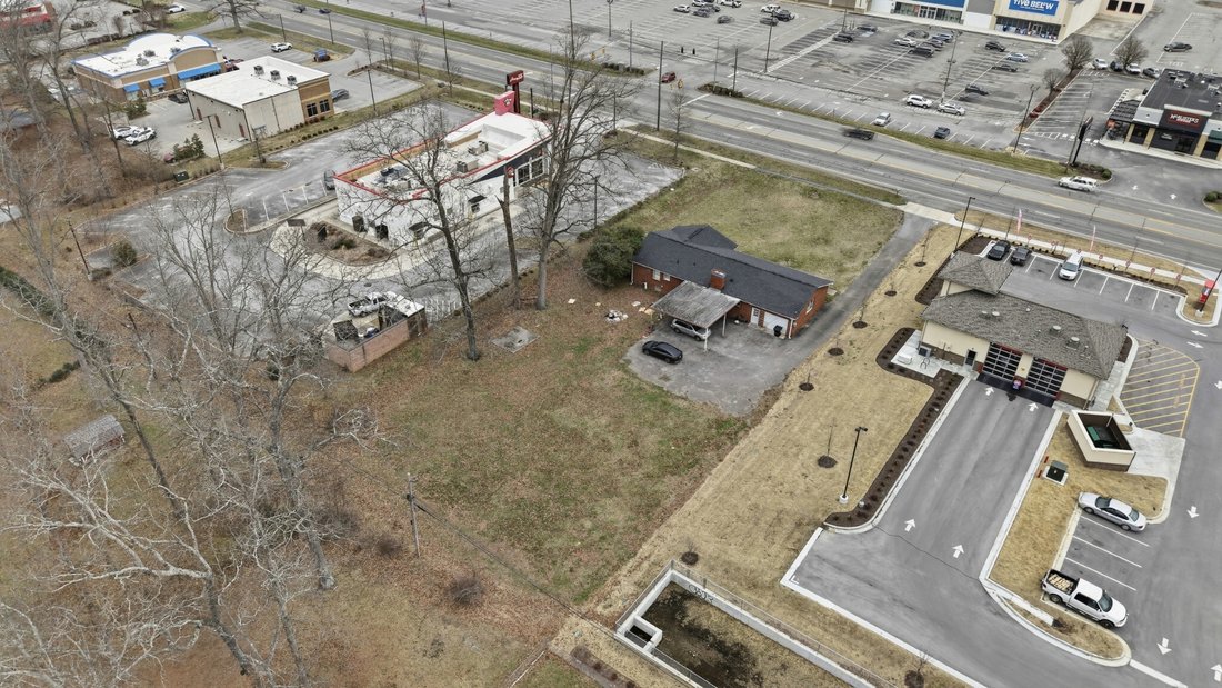 House in Tullahoma, Tennessee, United States 5 - 17520933