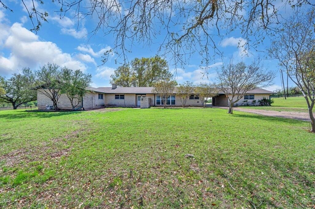 House in Waco, Texas, United States 1 - 17524230
