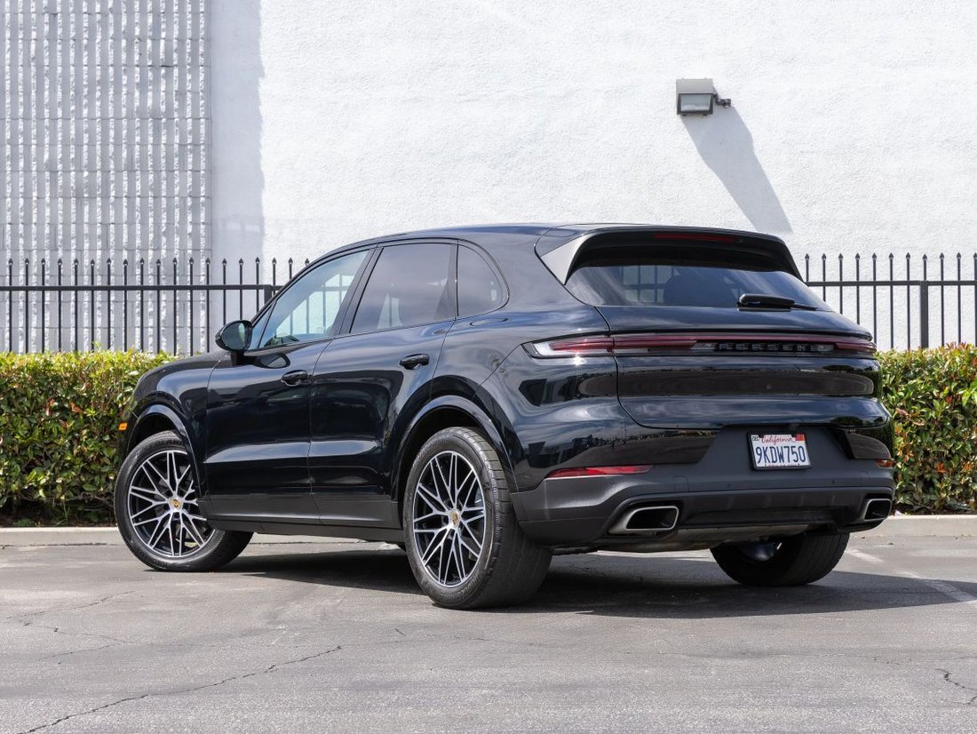 Suv in Azusa, CA, United States 3 - 17491646