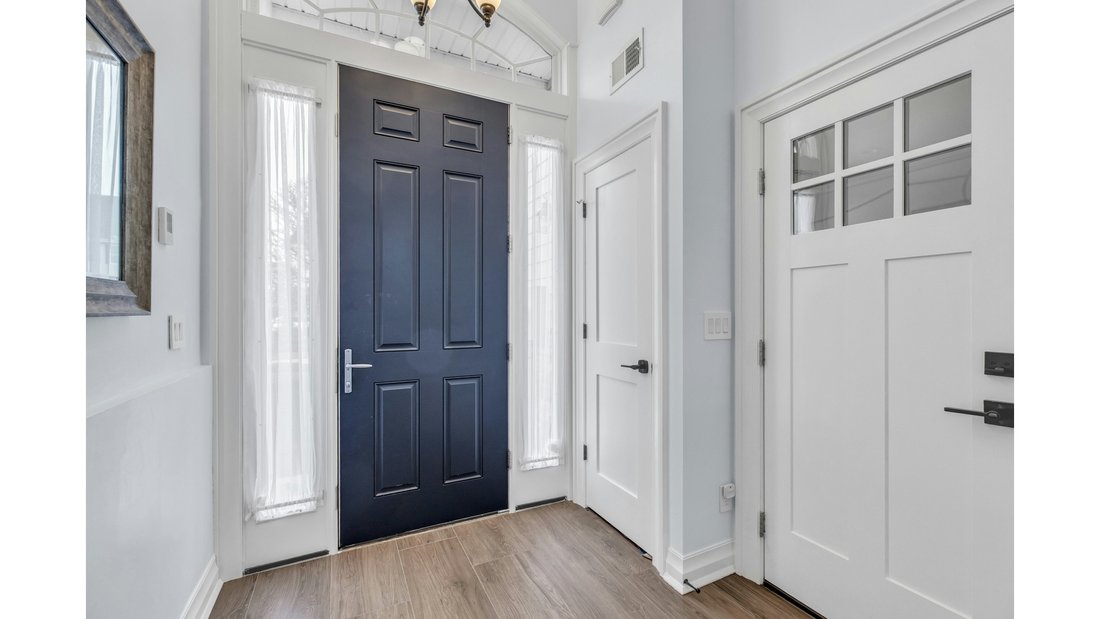 Condo in East Patchogue, New York, United States 5 - 17521193
