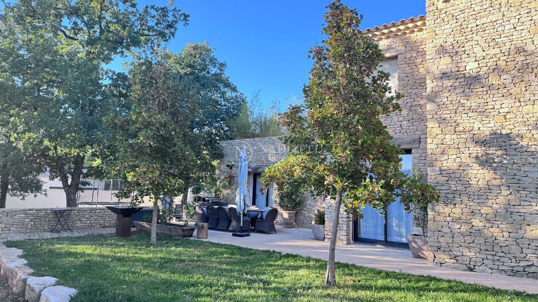 House in Gordes, Provence-Alpes-Côte d'Azur, France 3 - 17524224