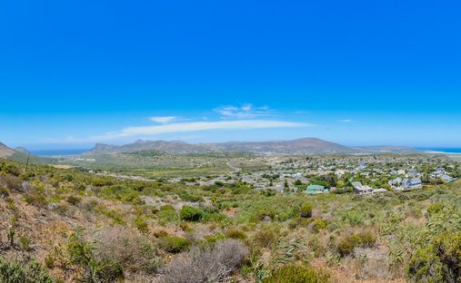 Land in Noordhoek, South Peninsula, Cape Town 1