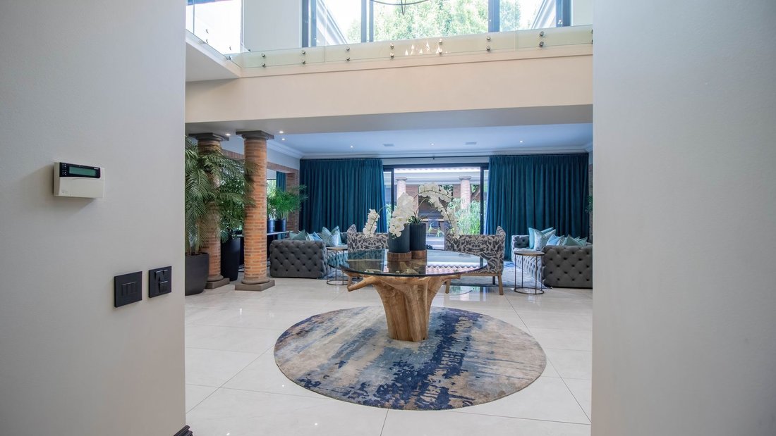 Estate in Bedford Gardens, Gauteng, South Africa 4 - 17522865