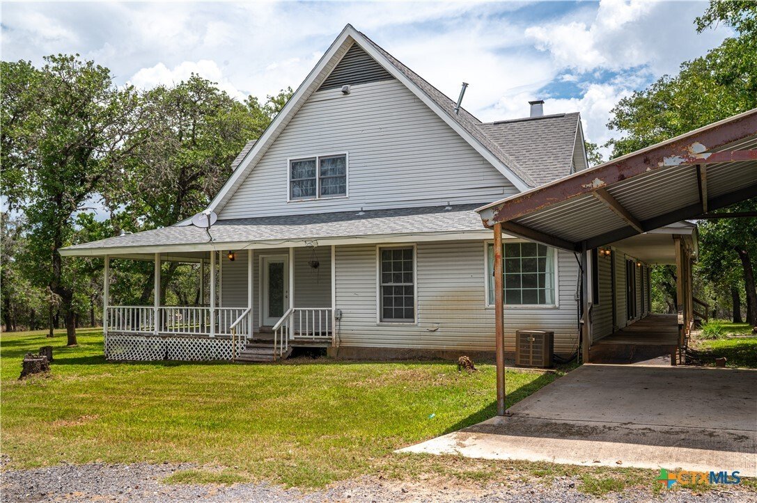 House in Seguin, Texas, United States 5 - 17519469