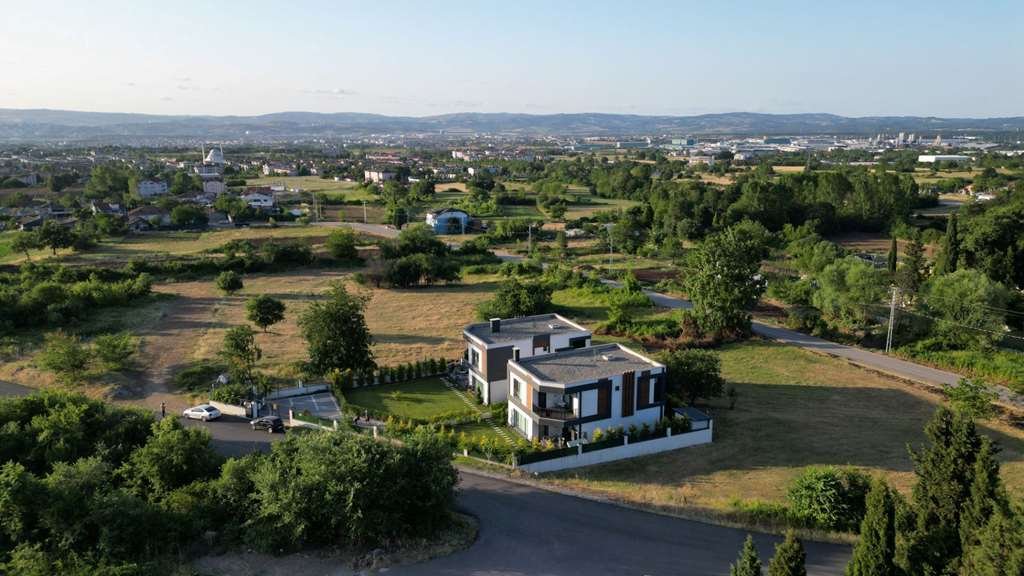 Kocaeli, Kocaeli, Turkey 5 - 17519116