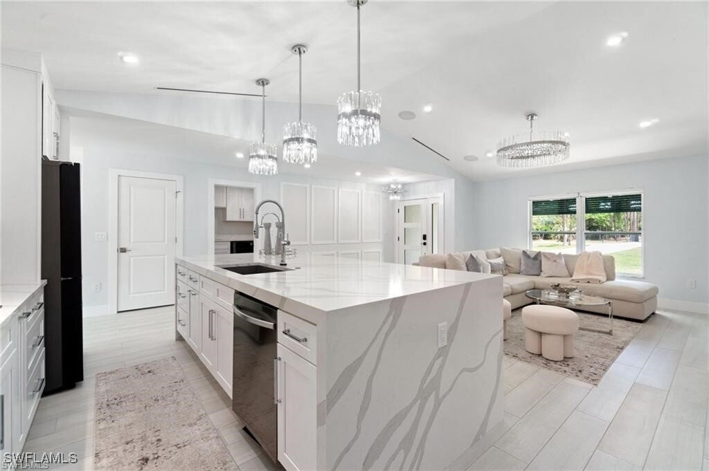 House in Naples, Florida, United States 3 - 17523767