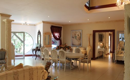House in Hartbeespoort, North West, South Africa 1