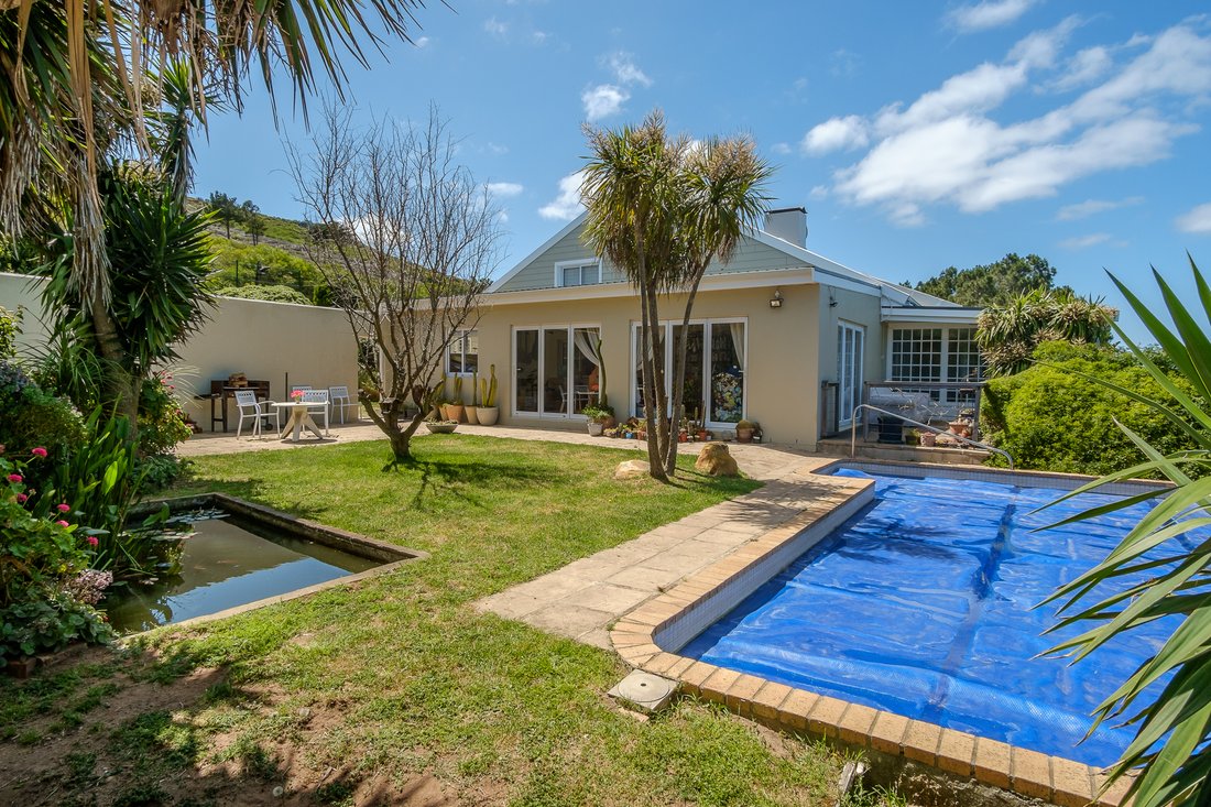 Country House in Crofters Valley, Cape Town, Western Cape 4 - 17522811