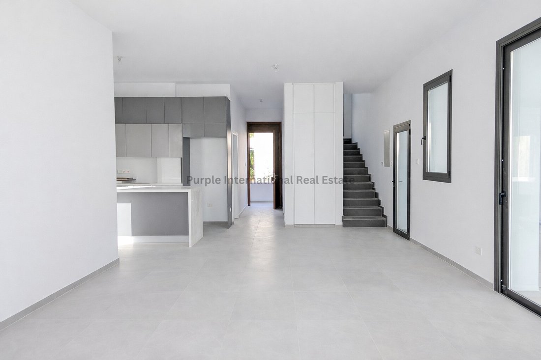 Villa in Dromolaxia, Larnaca, Cyprus 3 - 17521188