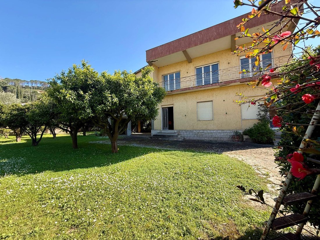 Villa in Porto Santo Stefano, Monte Argentario, Tuscany 3 - 17525172