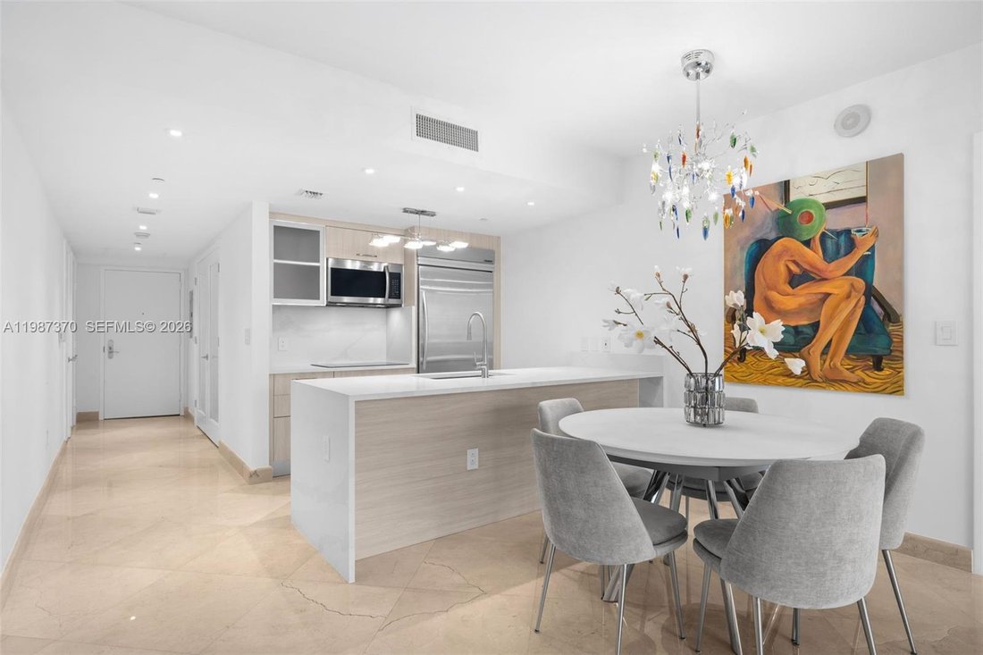 Condo in Hallandale Beach, Florida, United States 3 - 17520330