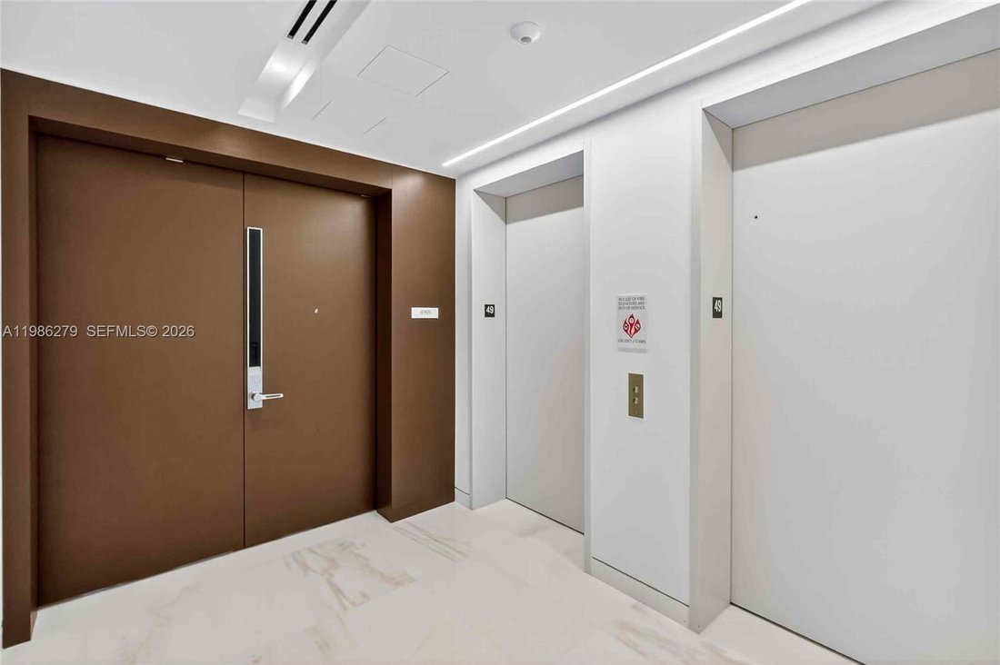 Condo in Miami, Florida, United States 3 - 17520498