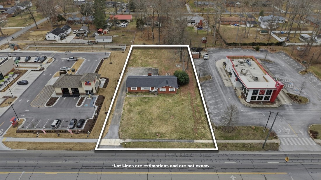 House in Tullahoma, Tennessee, United States 1 - 17520933