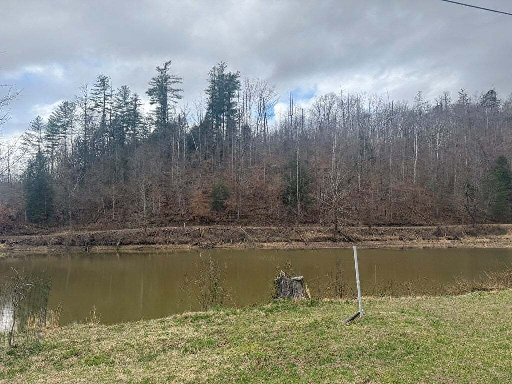 Land in Stambaugh, Kentucky, United States 5 - 17523055